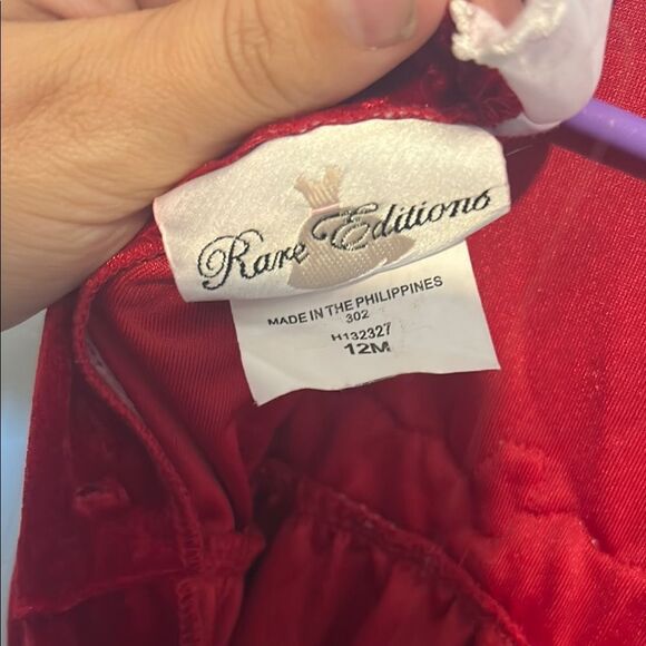 💋3/$30 90s vintage Red Velvet Baby Romper with White Lace - Picture 2 of 4